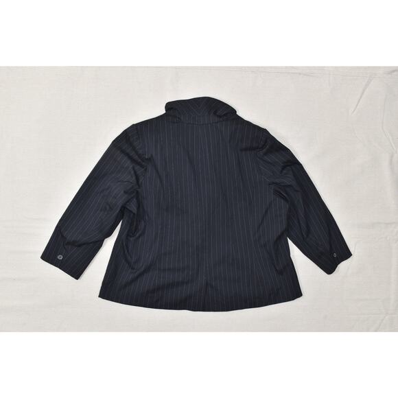 Lane Bryant Plus Size 22 Black Pinstripe Blazer Jacket 2 Button Dark - Picture 8 of 8